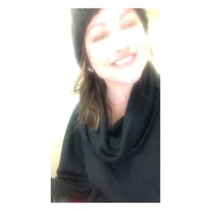 Meet your Posher Amanda